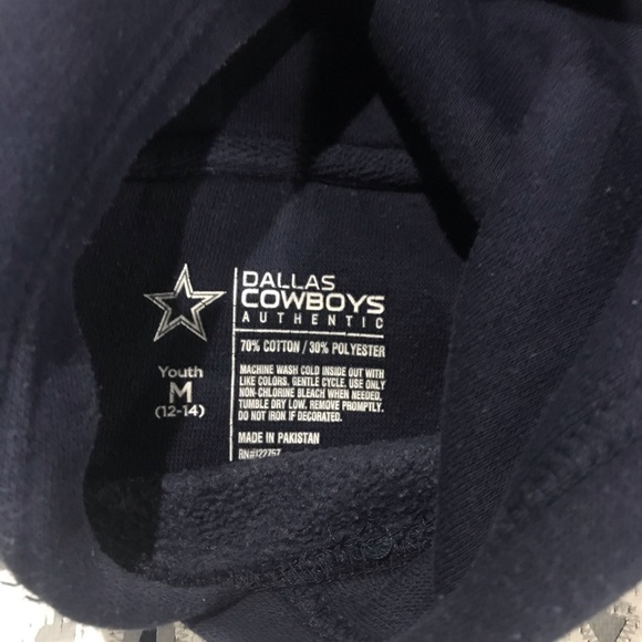 Dallas Cowboys Youth Sweatshirt Size M (10-12) & new slippers 7/8 - Picture 3 of 5